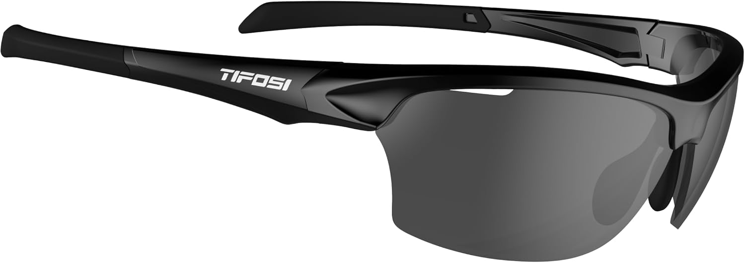 Glarelow Pulse sunglasses on model