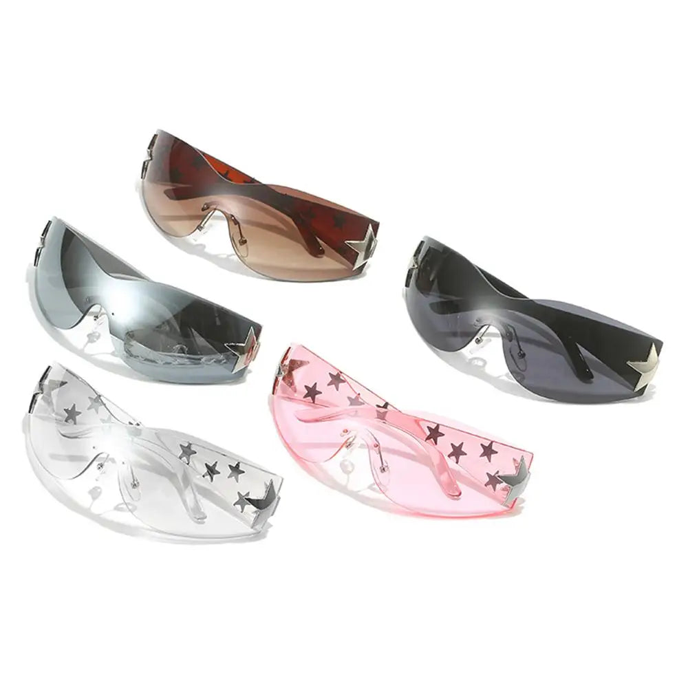 Glarelow Starlight sunglasses on model
